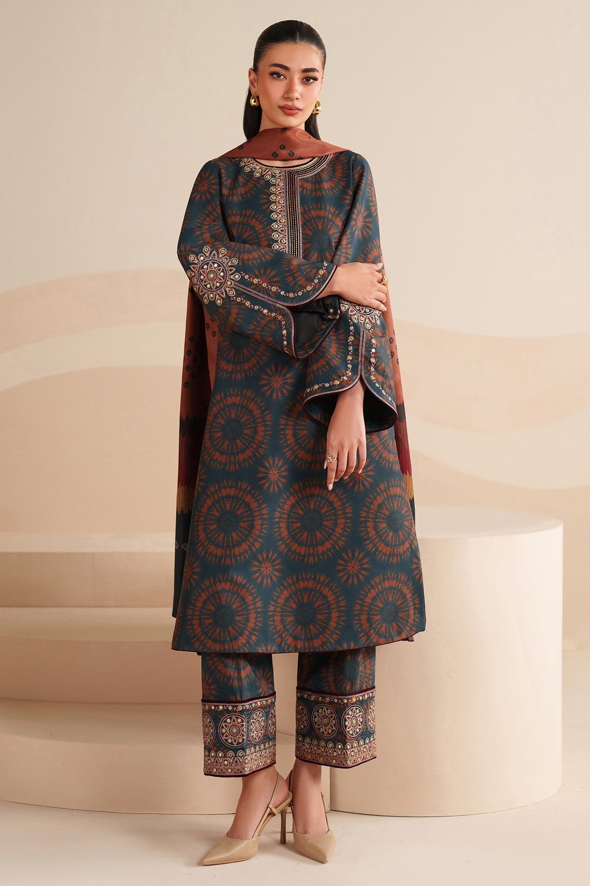 Jazmin Printed Embroidered Lawn 3PC Unstitched Memon Clothes
